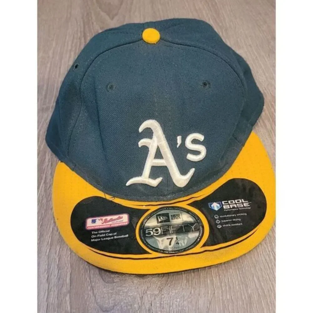 Oakland Athletics‎ New Era 59 Fifty MLB Green Hat Size 7 1/4  Great Condition